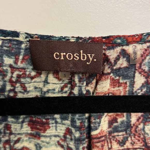 Crosby 3/4 Sleeve Patterned Top - Picture 3 of 5